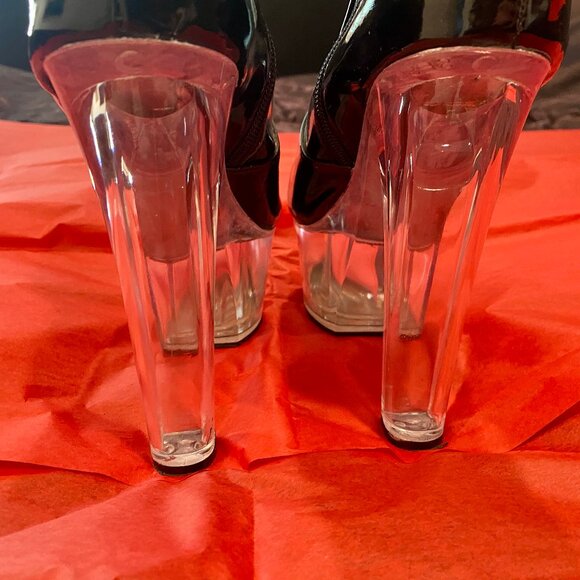 MAYA SHOES OF HOLLYWOOD BLACK PATENT LEATHER CLEAR SOLE PLATFORM BOOTS - Picture 6 of 11